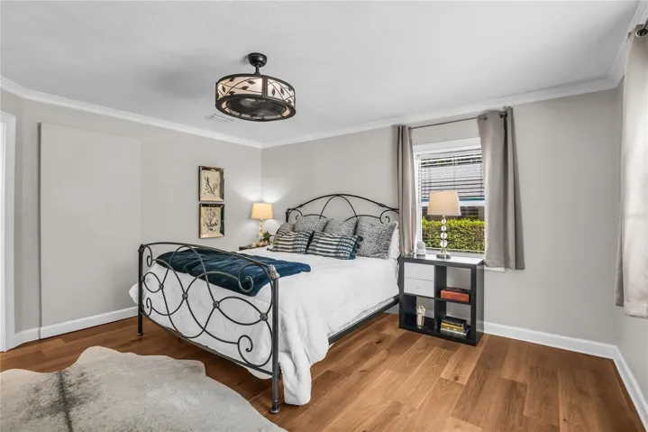 PRIVATE PRIMARY SUITE!