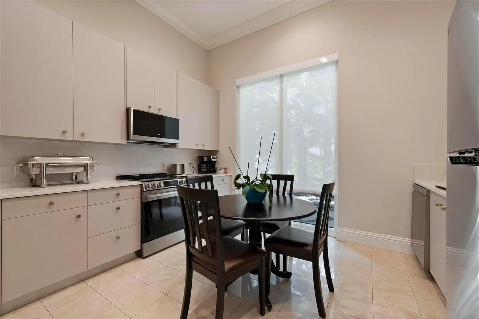Community Club room w/ kitchen