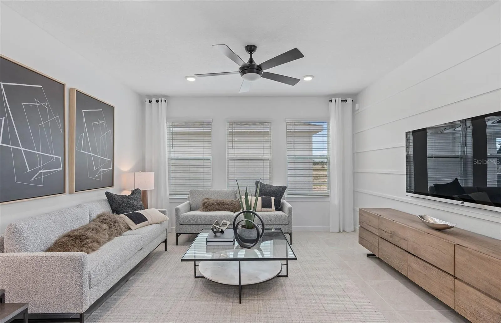 Model Home Design Only. Pictures and furnishings are for illustrative purposes only. Elevations, colors and options may vary. Furniture is for model home staging only.