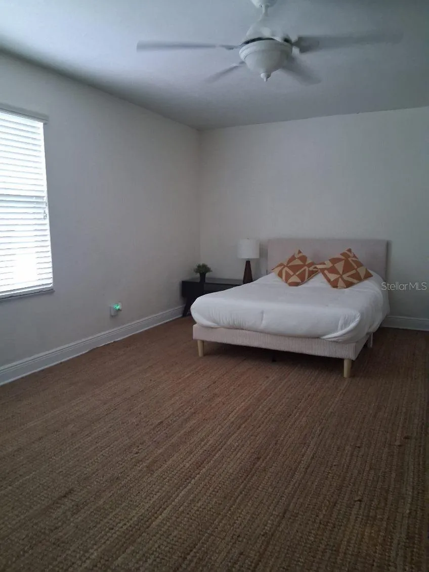 Enormous second floor bedroom--this is the one that will get dibs!