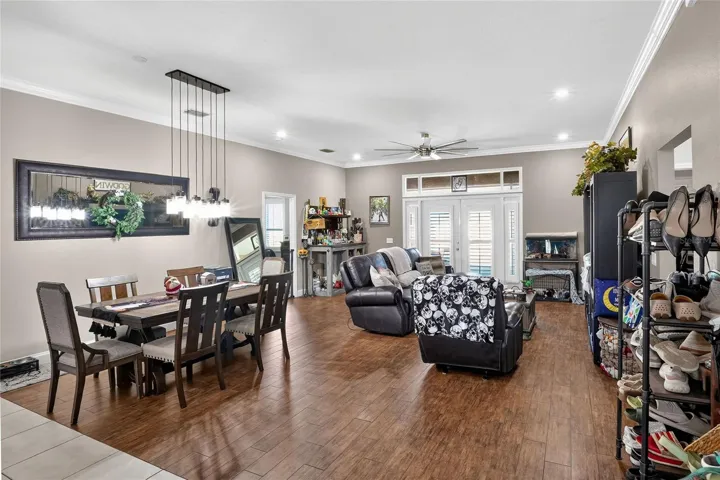 Living/Dining Room