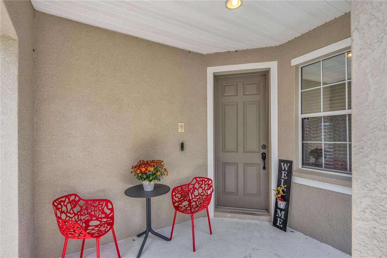 Inviting covered front porch.
