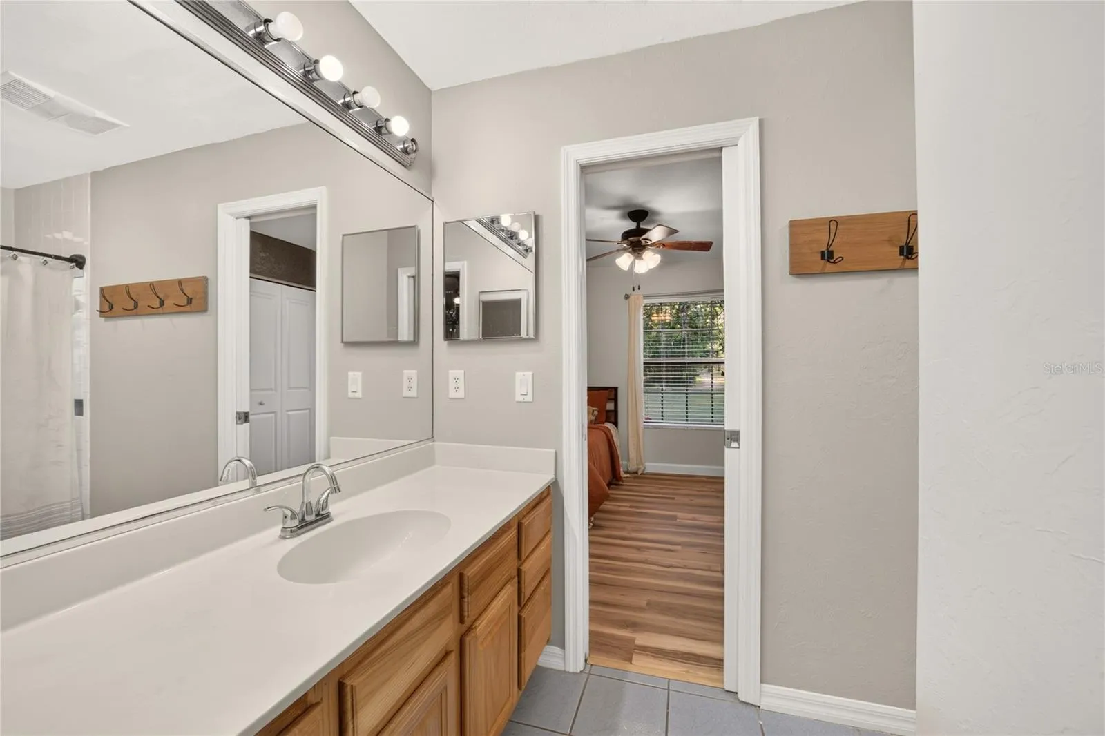 Guest Bathroom 2