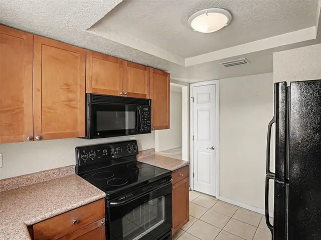 Kitchen-View 2-Pantry Closet