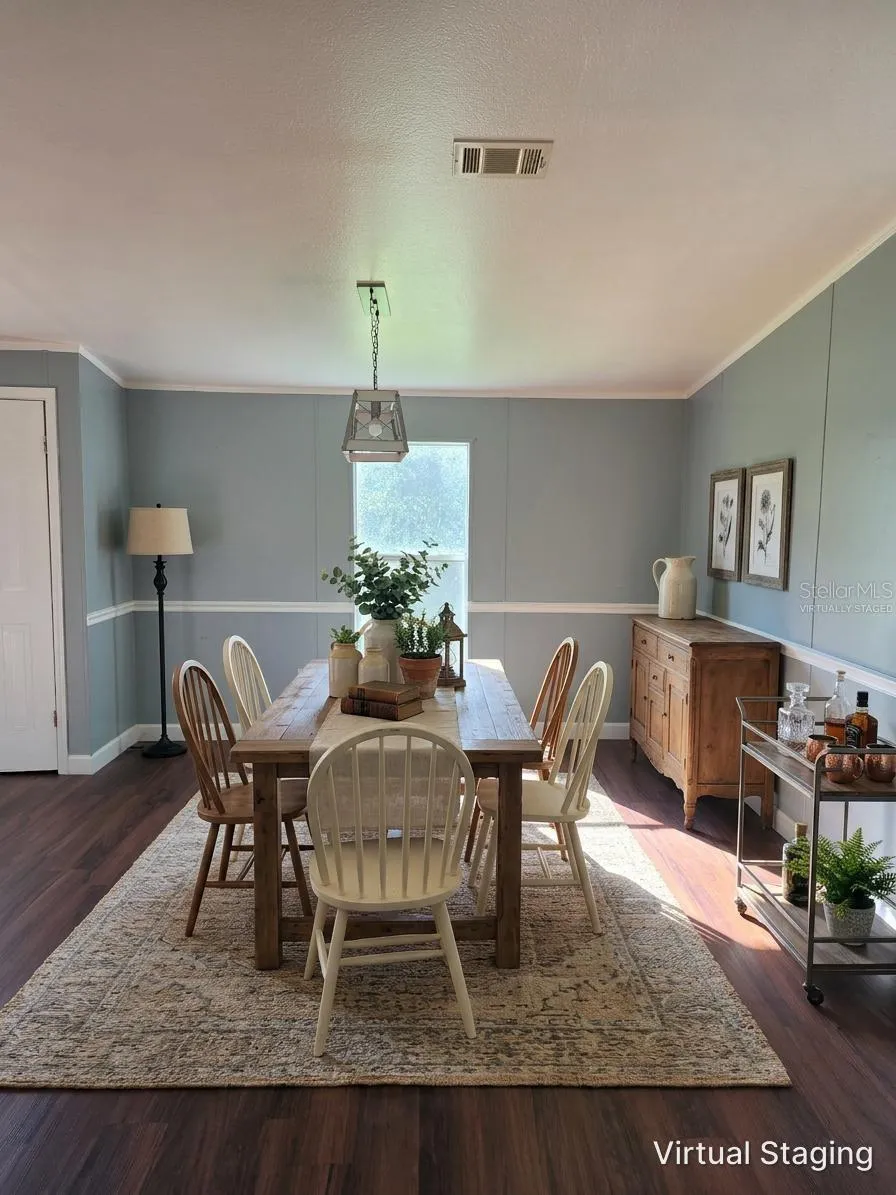 Dining Room Virtually Staged