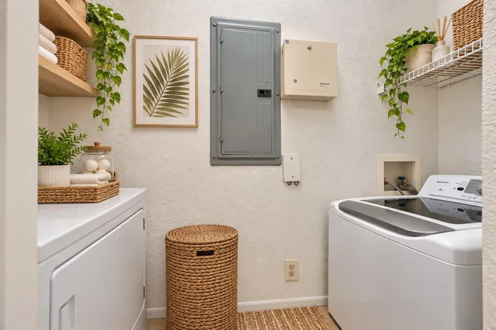 Virtually Staged Laundry Room