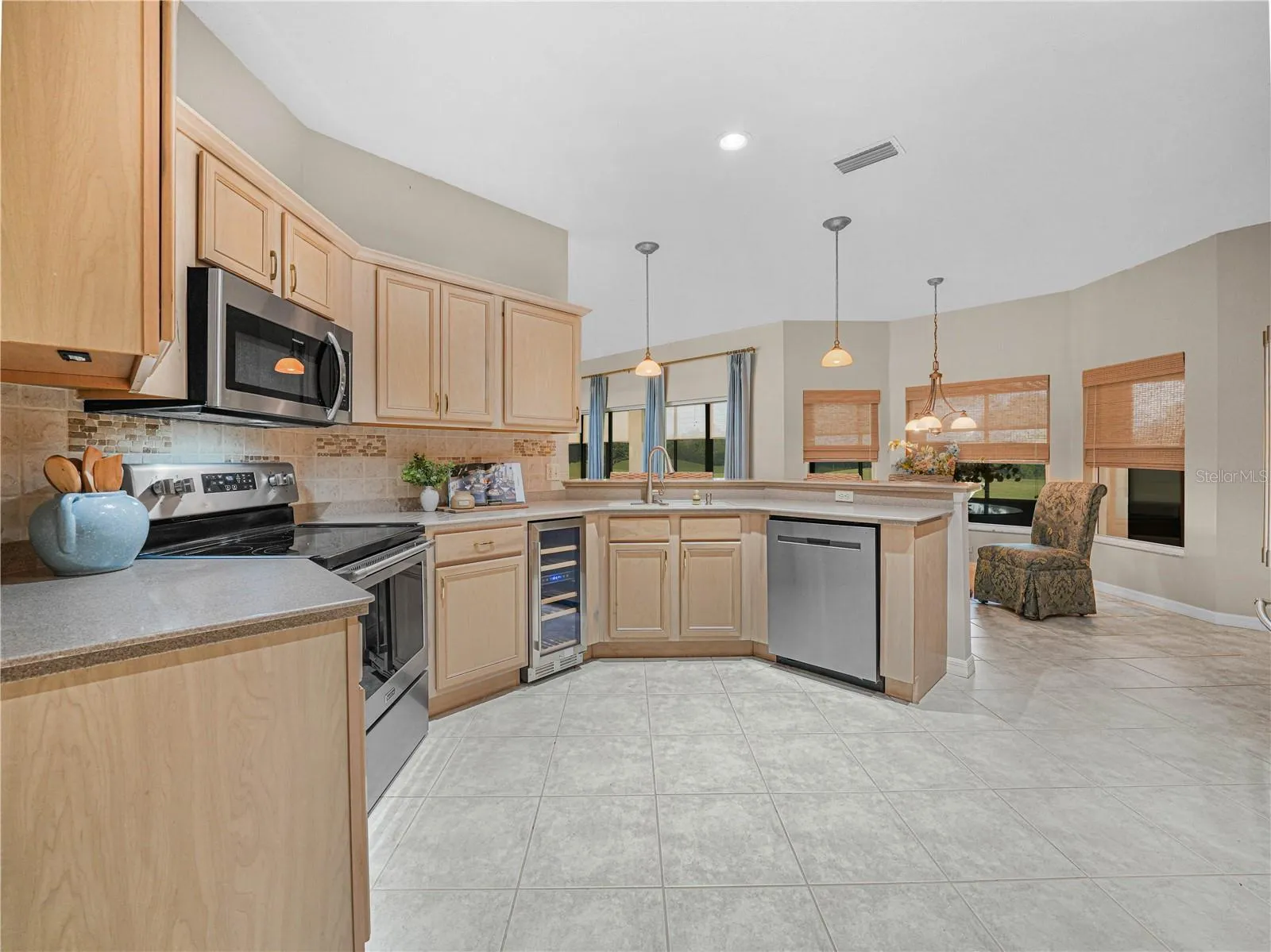 Wine/Beverage Cooler in Kitchen 2026