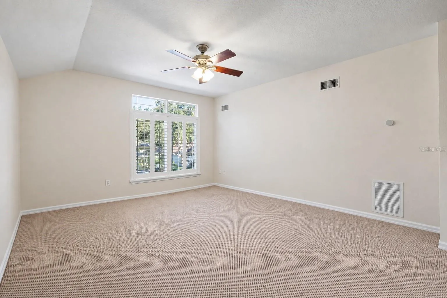 Upstairs bonus room