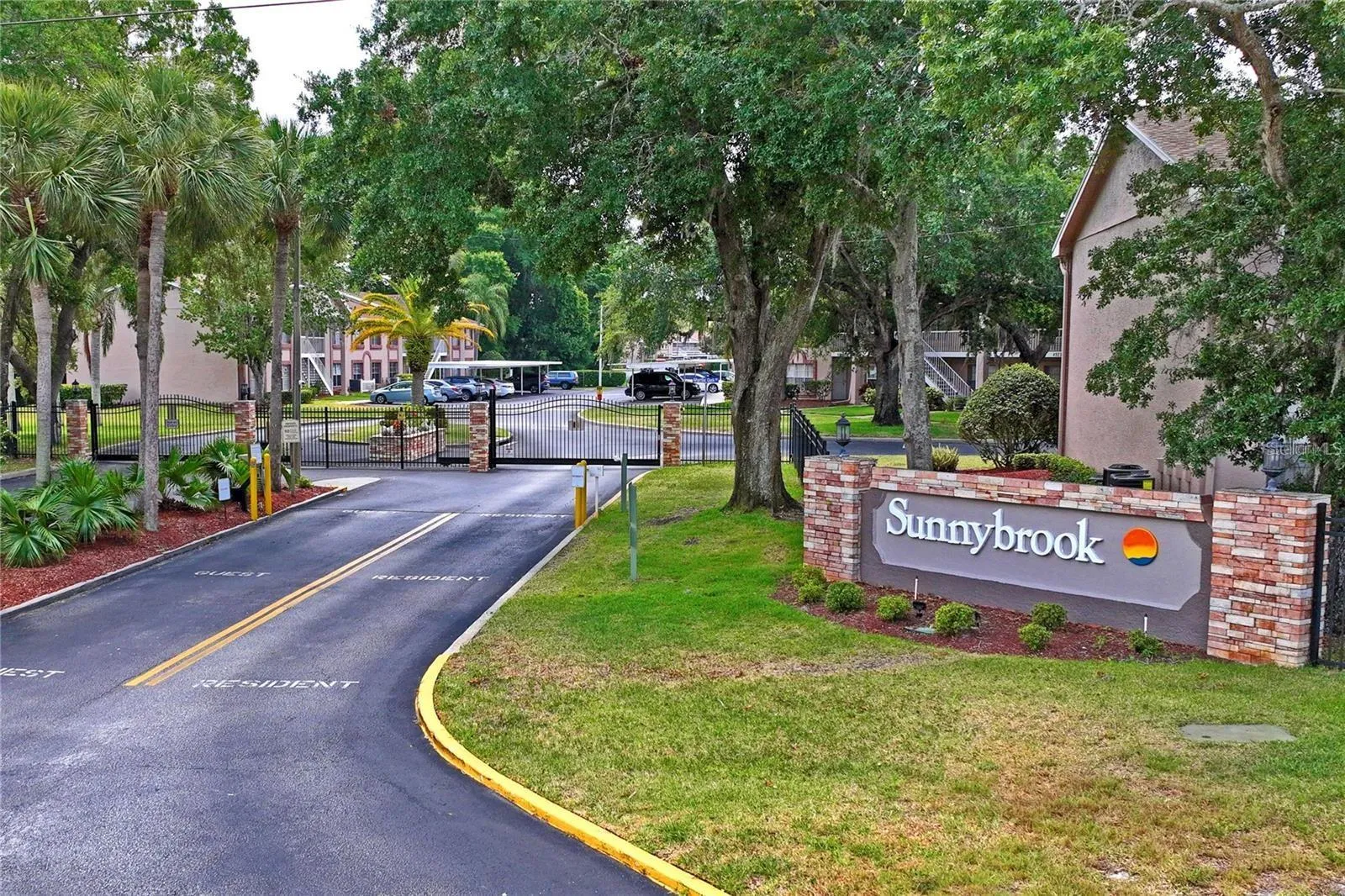 WELCOME to "Sunnybrook" !