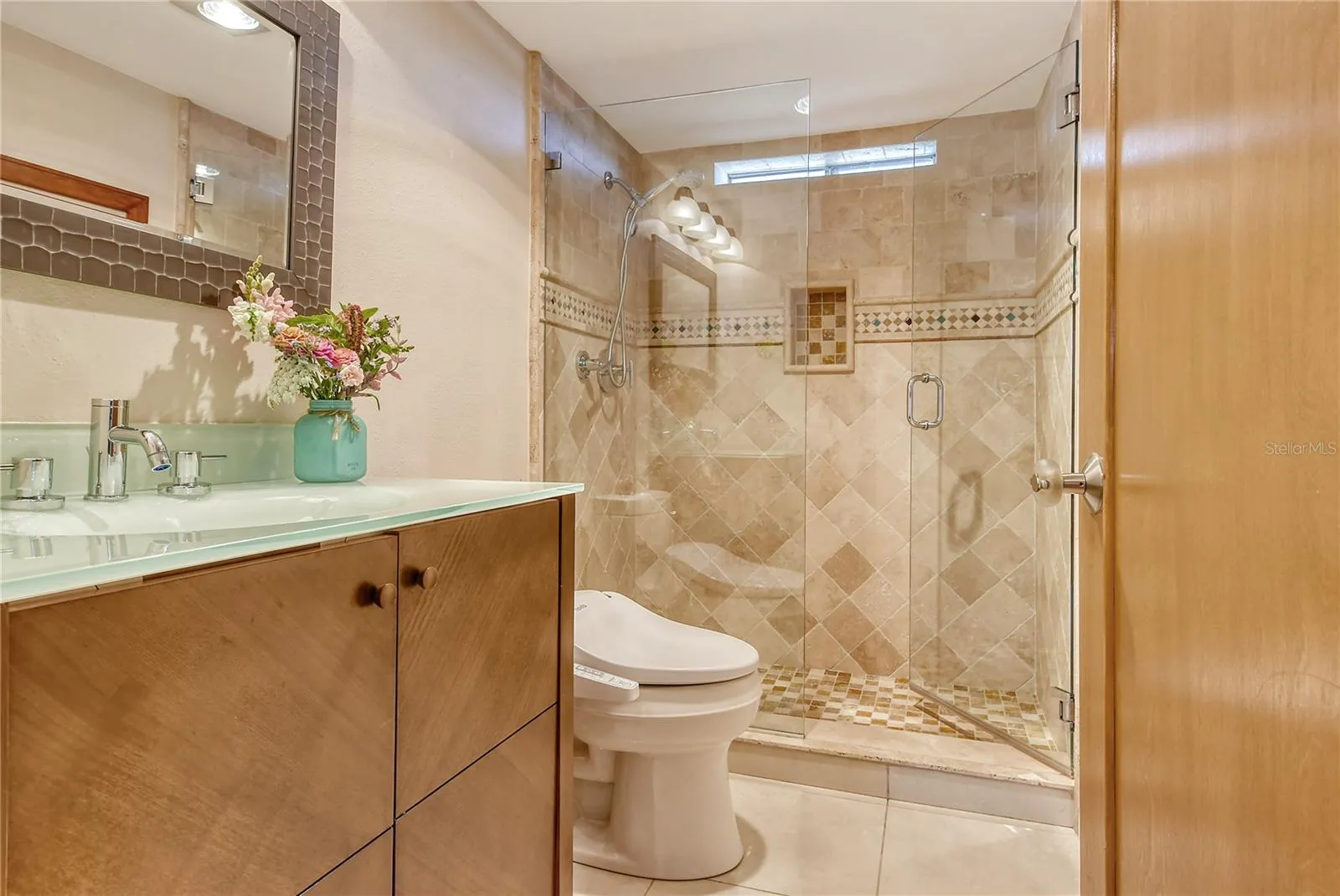 Guest Bathroom!