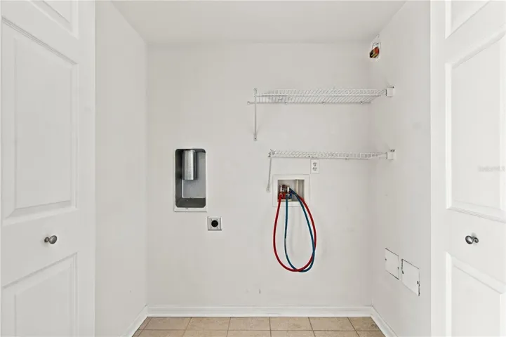 Washer / Dryer Hook up hall closet