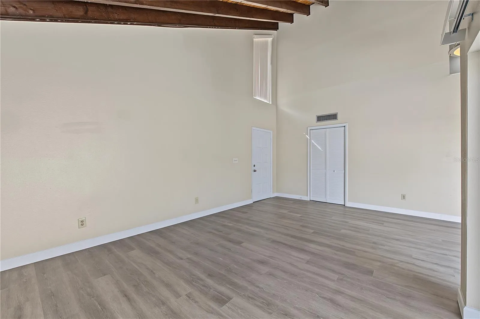 Large Family and Dining Room, Vaulted Ceilings and lots of sunlight.