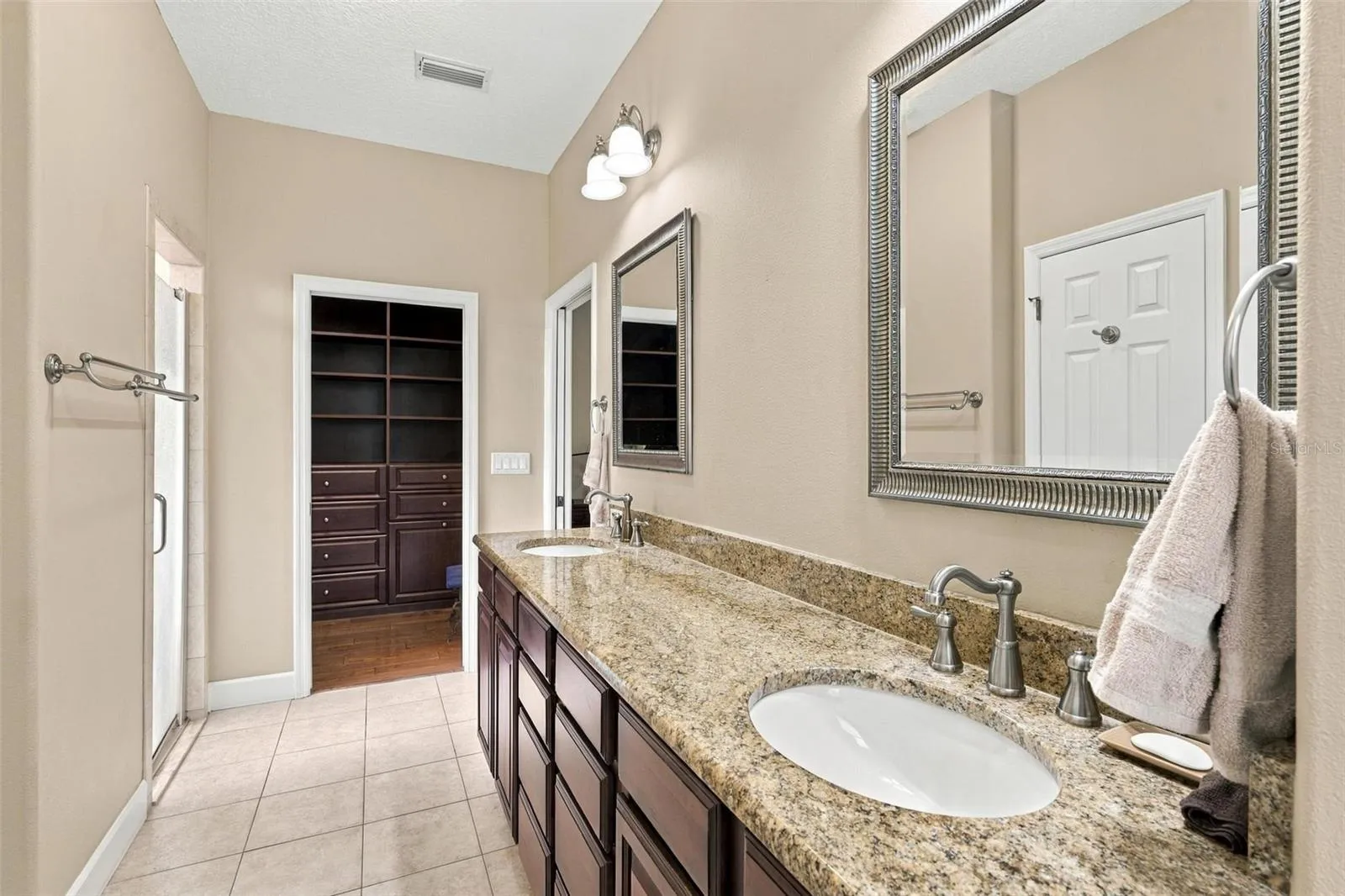 PRIMARY SUITE ANOTHER VIEW