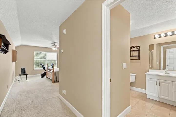 UPSTAIRS PRIMARY SUITE