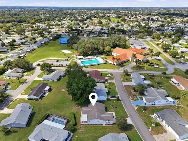 House is walking distance to the Pool and Clubhouse.