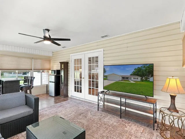 Lanai / Den - perfect space for TV room, entertaining all under air