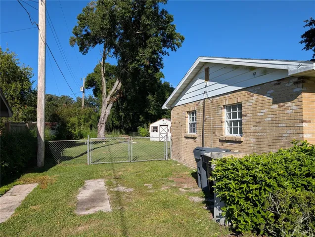 Front - Left Side