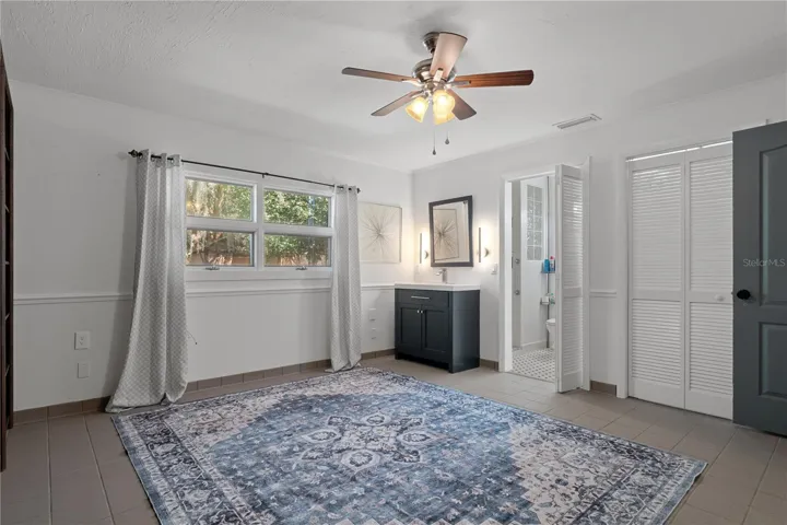 Guest Room 2