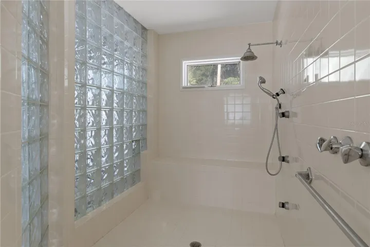 Bath - Day Spa