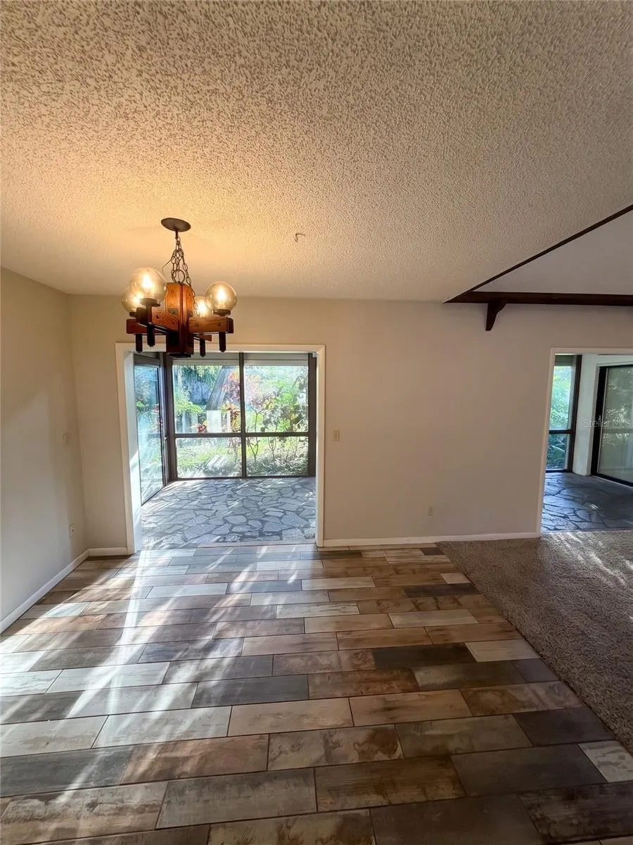Dining Room Alt View