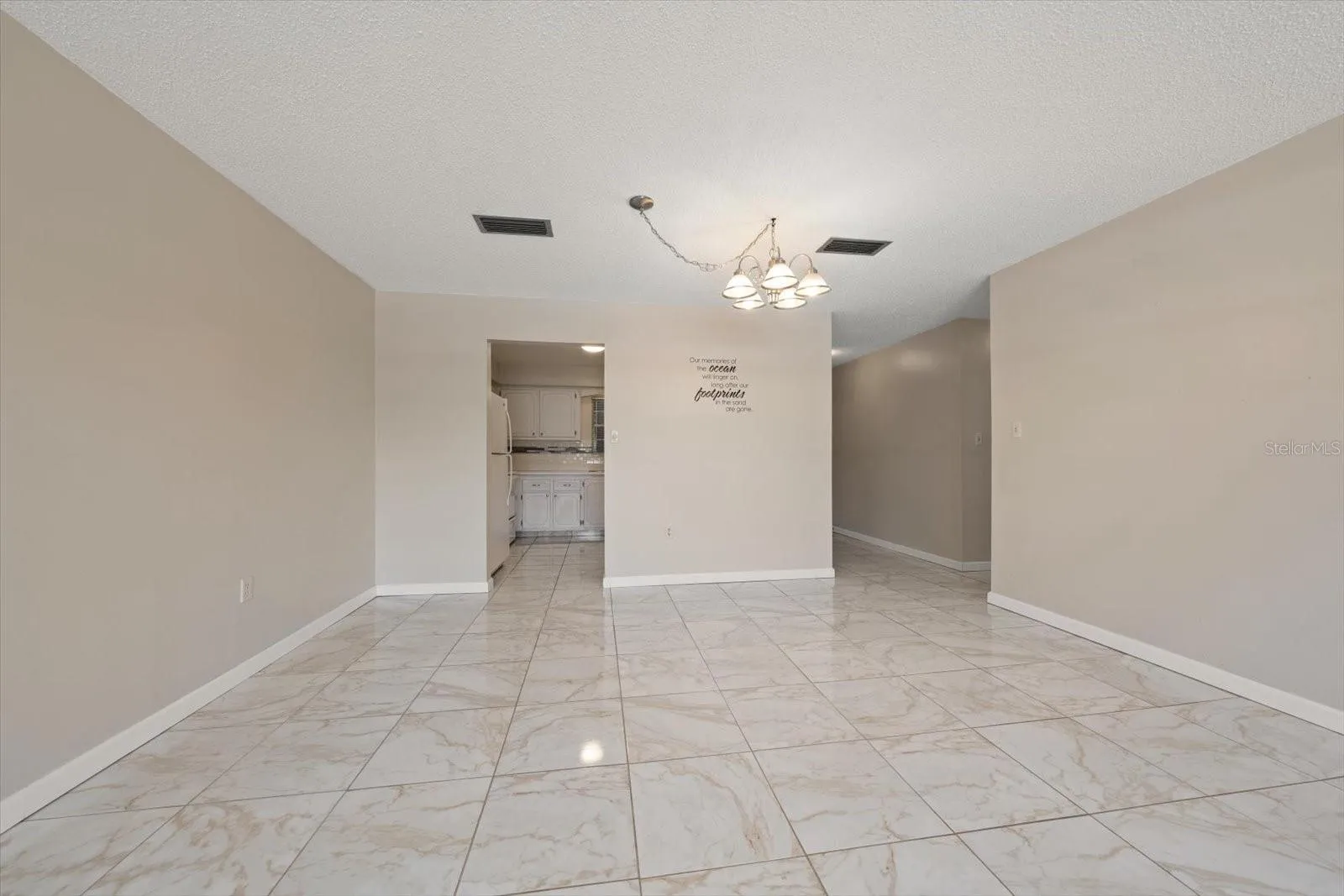 Spacious living / dining room combo