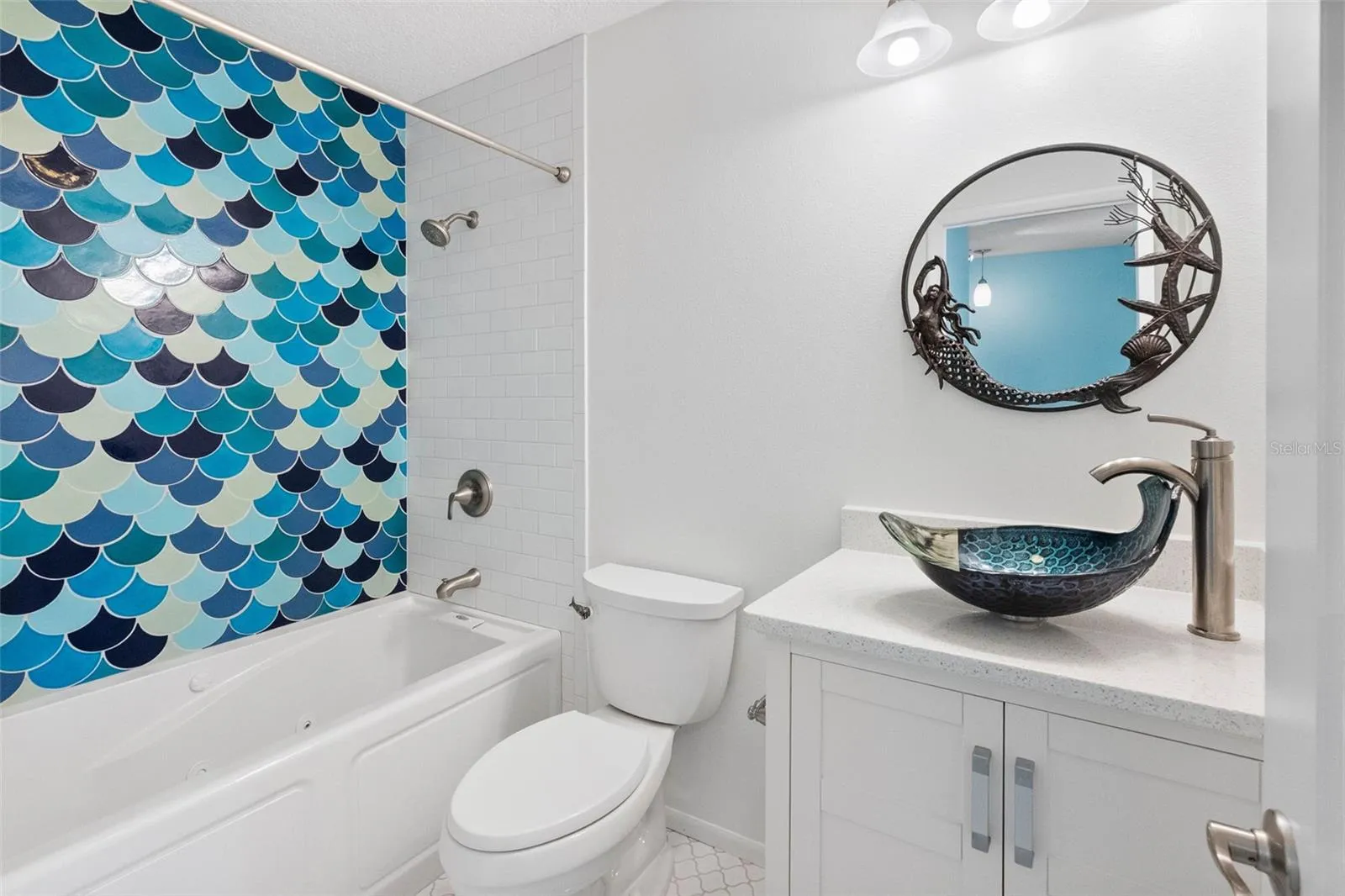 Hall Bathroom 2