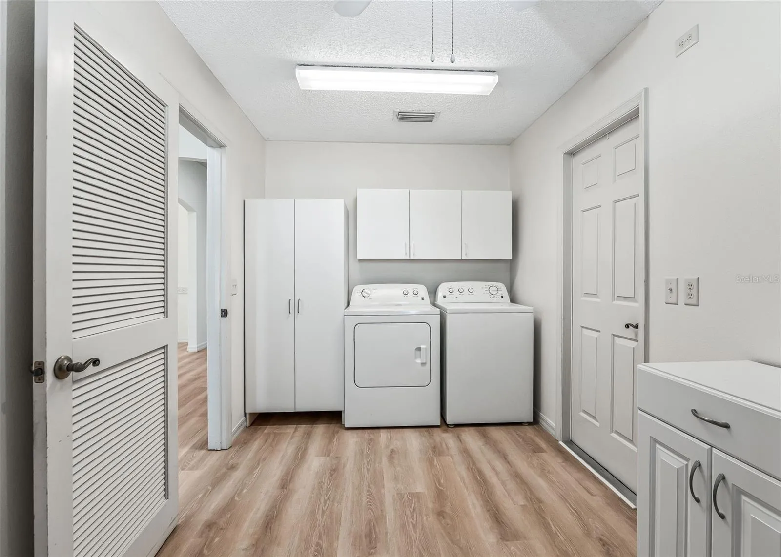 Large Laundry w/ Washer &amp; Dryer.