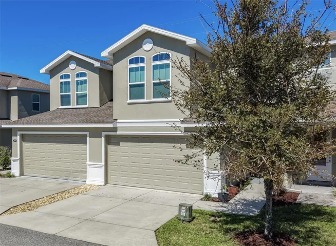 OOH LA LA! CHARM, CHARACTER, AND PRIDE OF OWNERSHIP! Welcome Home to 2270 Montview Dr, Clearwater, FL