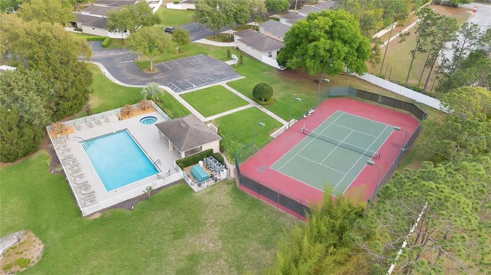 Whitehall Pool and Tennis Courts