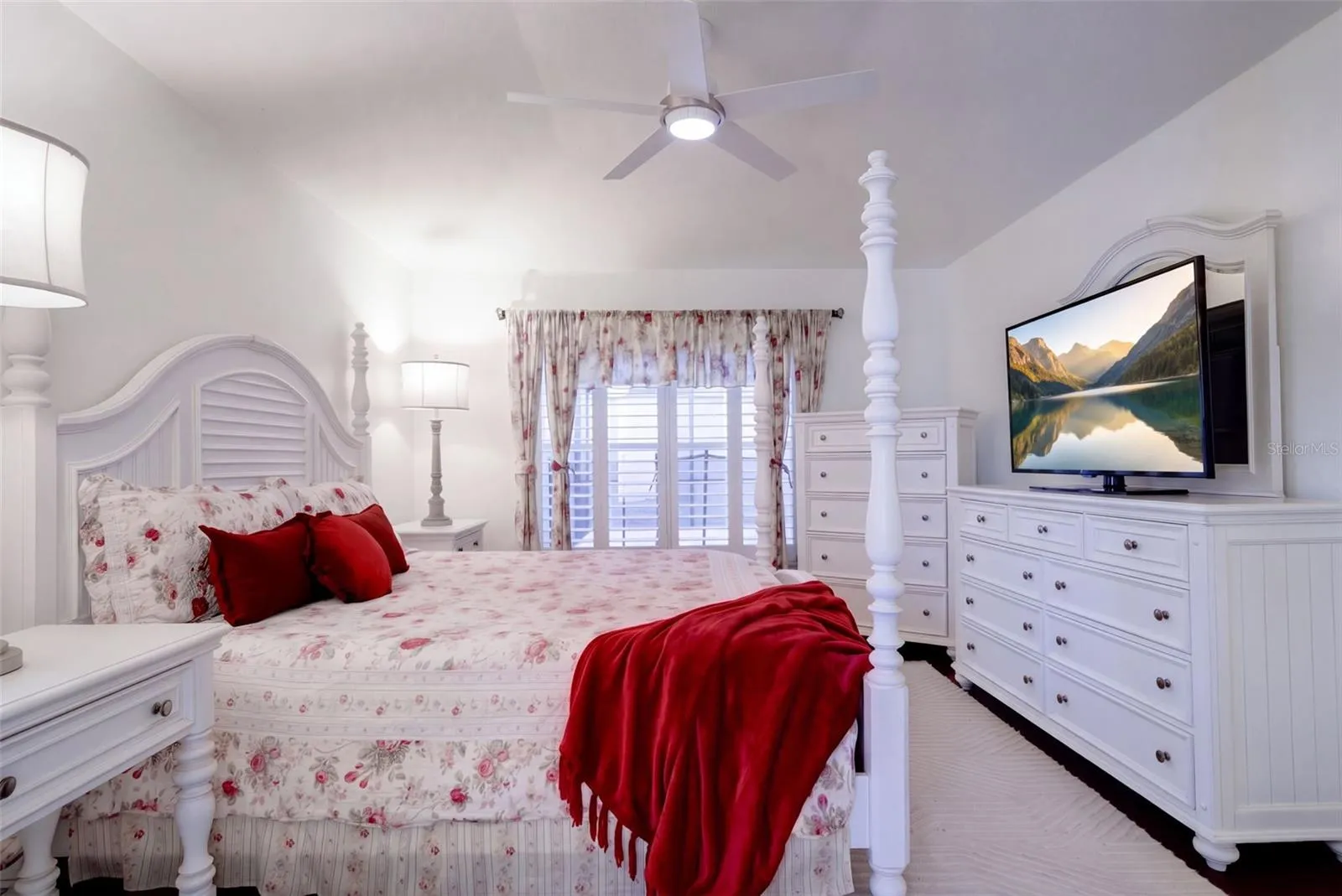 Primary Suite Overlooking Pool