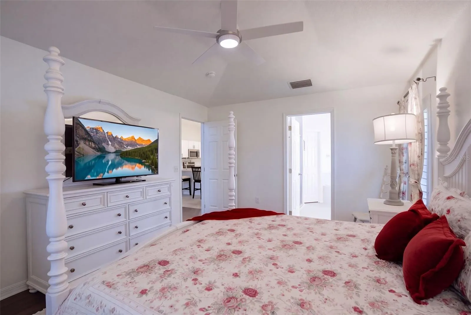 Primary Suite Overlooking Pool