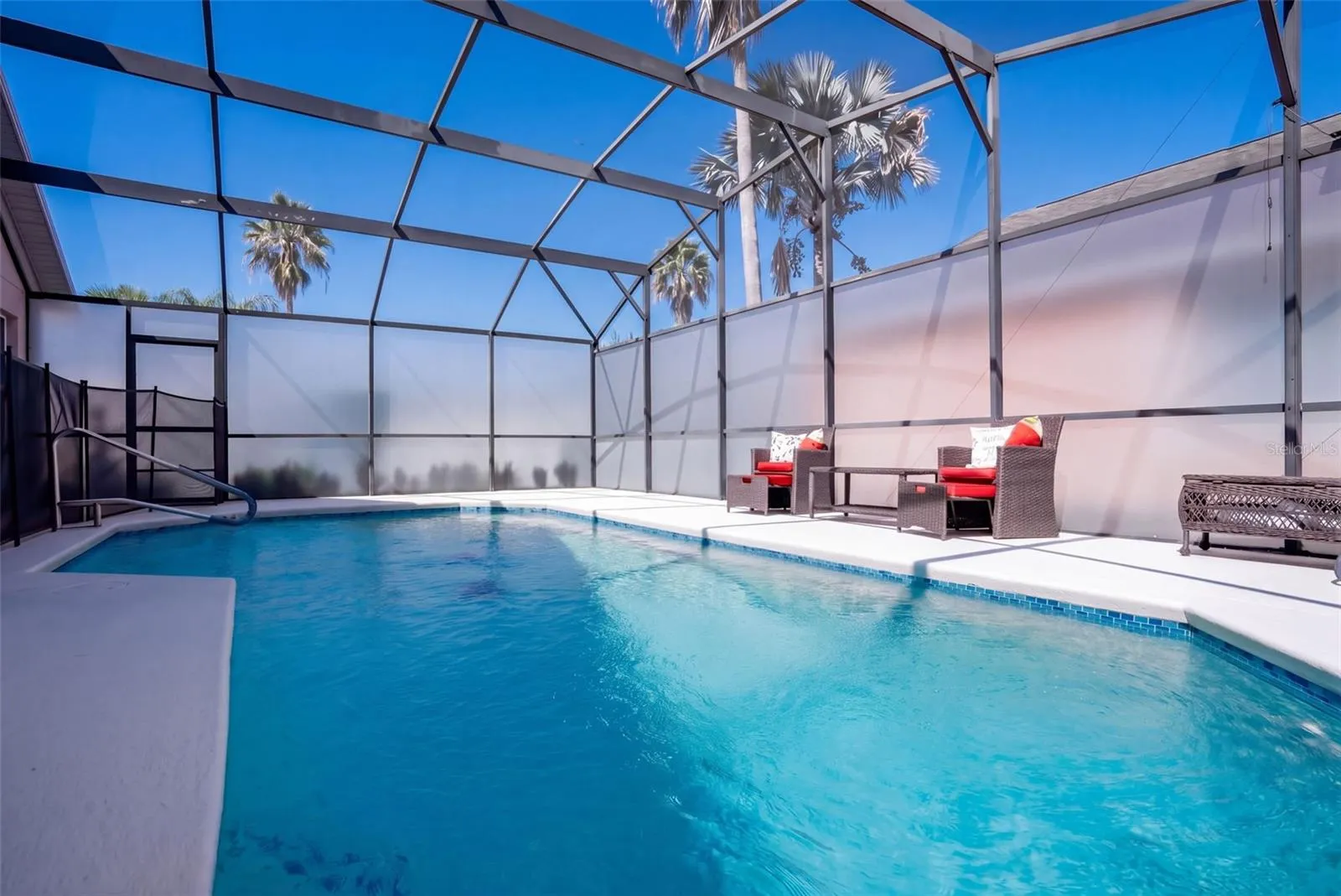 Private Pool on Corner Lot & Privacy Screening
