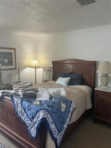 Guest bed 2