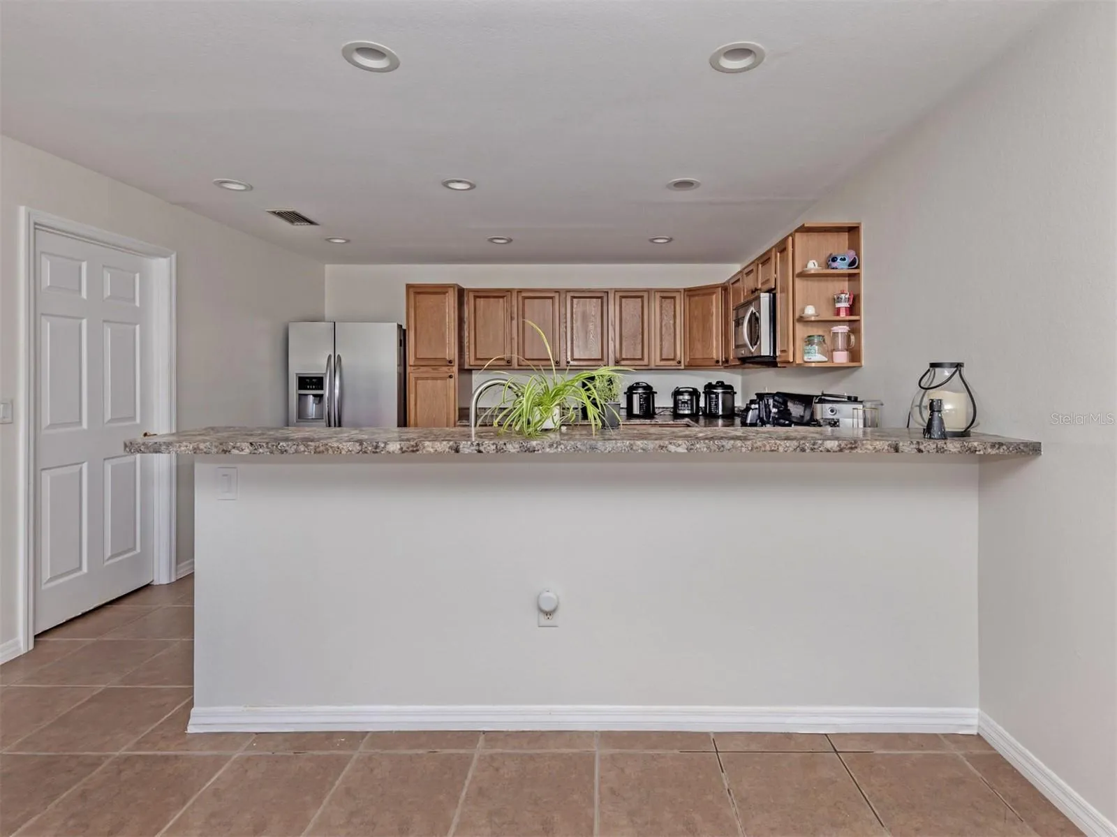 Unit B - Kitchen