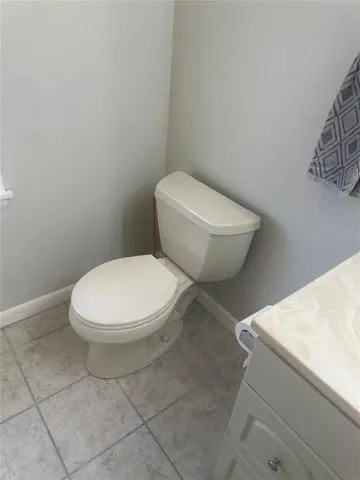 EN SUITE TOILET