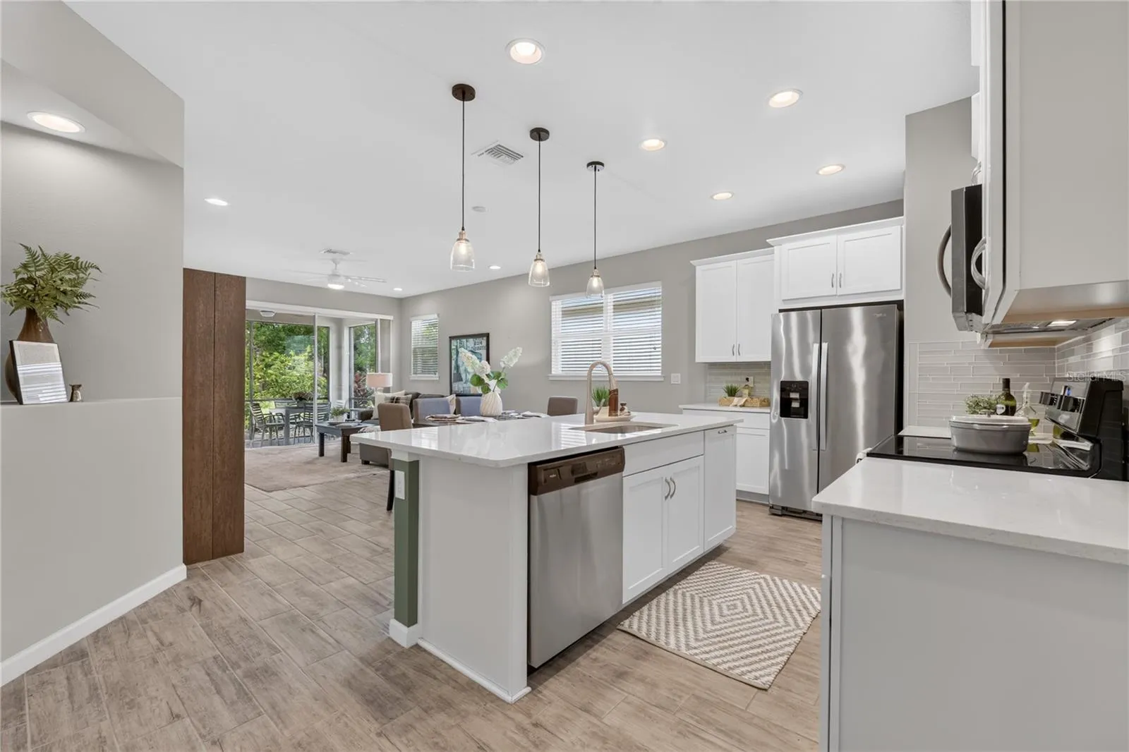 Open Concept Living/Dining Room