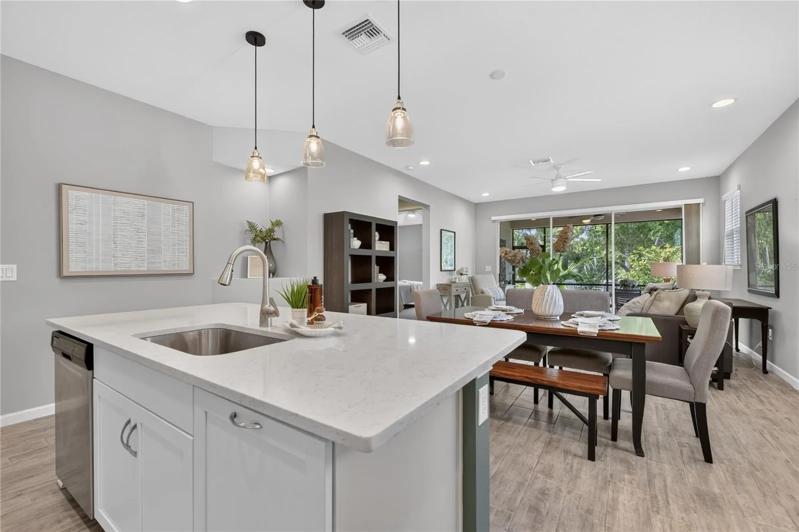 Open Concept Living/Dining Room
