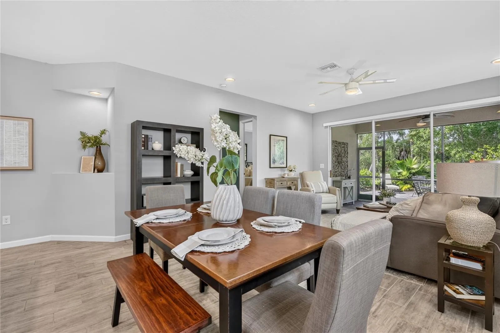 Open Concept Living/Dining Room
