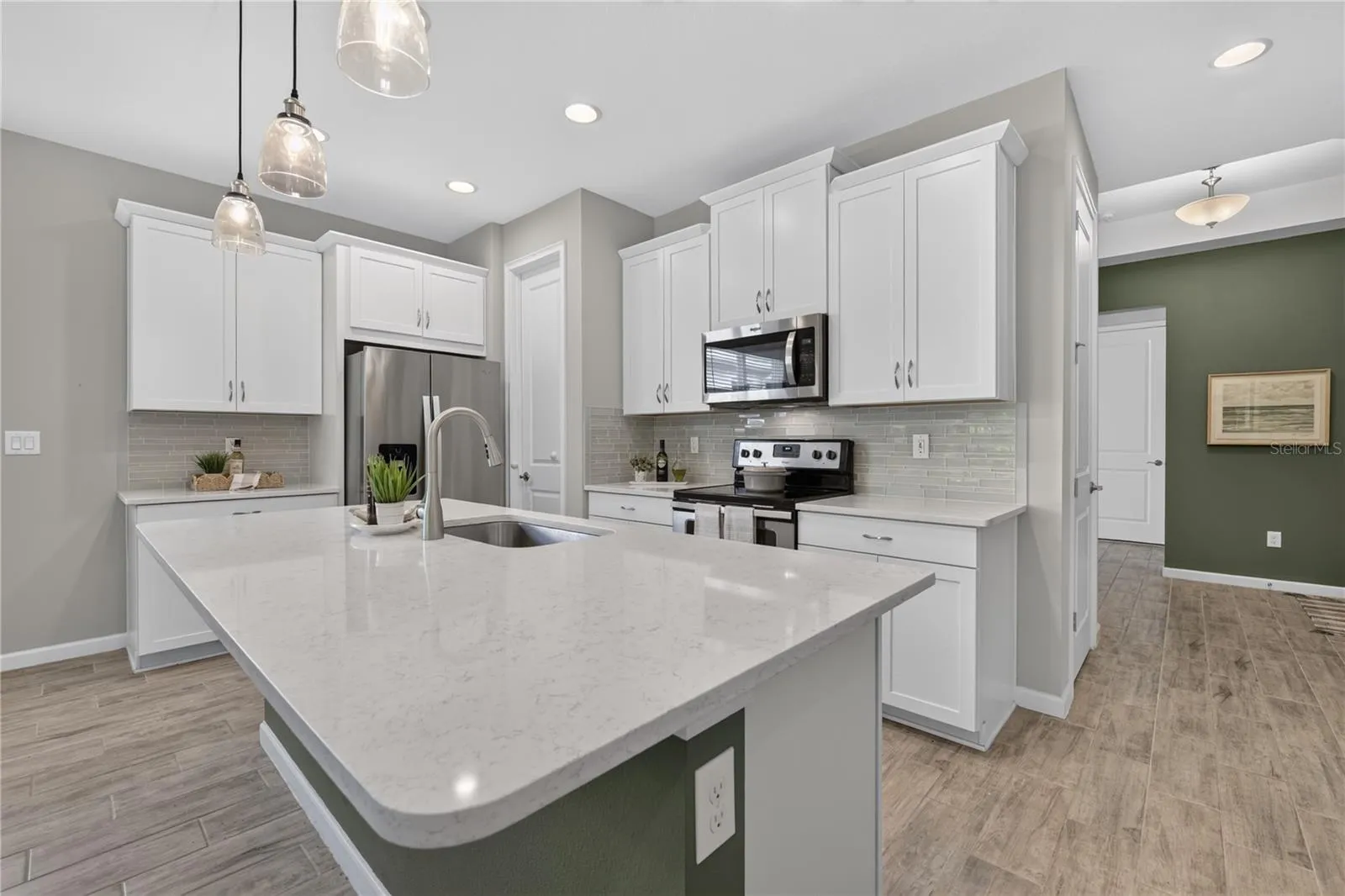 Open Concept Living/Dining Room
