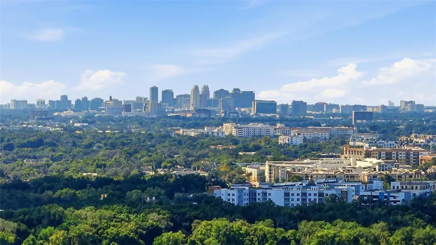 Close to Winter Park + Downtown