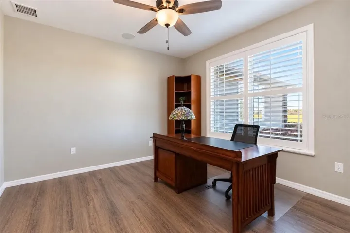 Office/Bonus Room