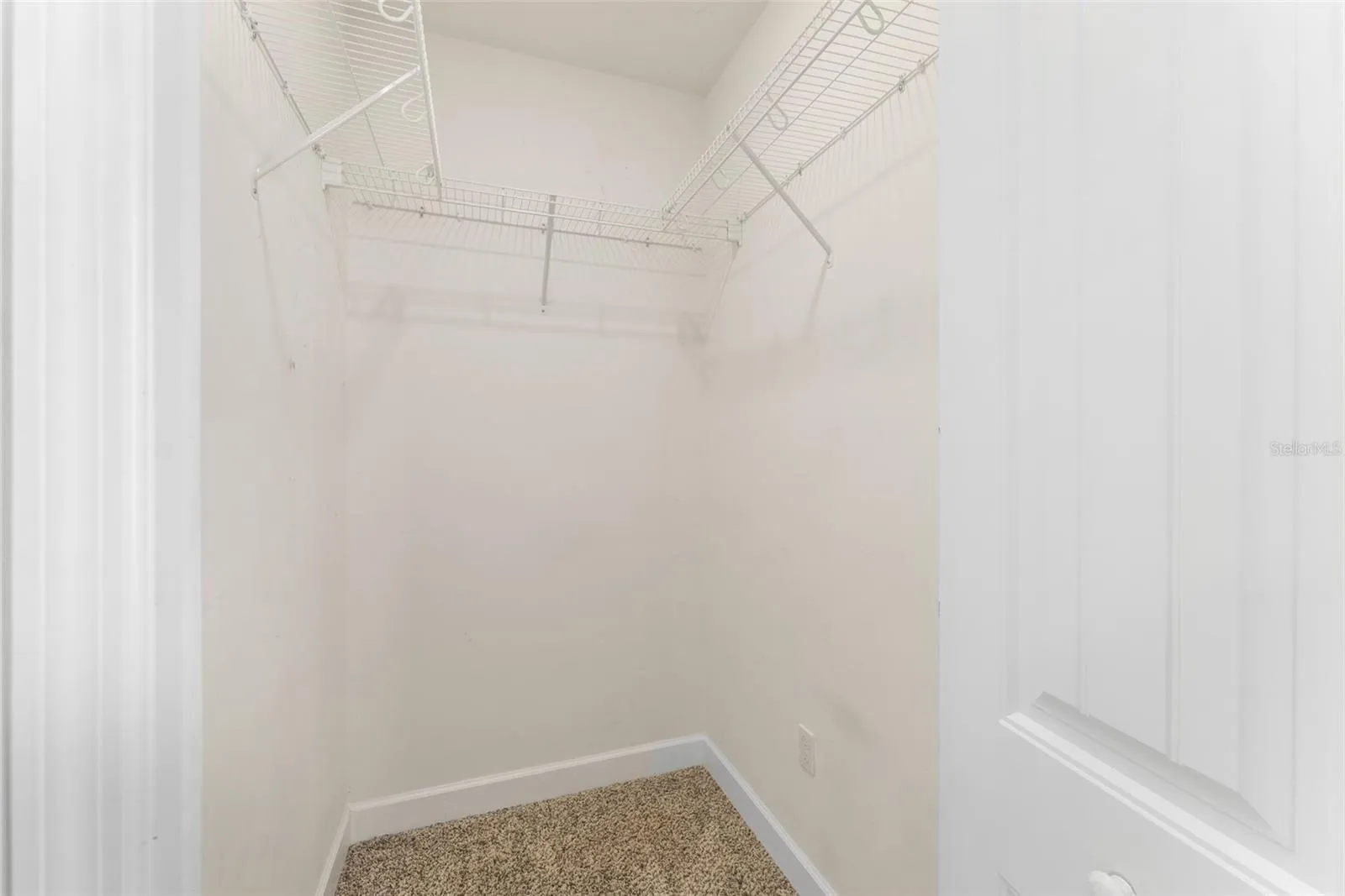 Dual walk in closets