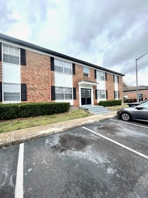 5325 Curry Ford Road