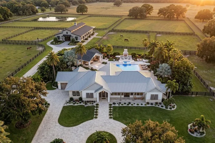 Exterior Front - Legacy Oaks Estate 20ac - Artist rendition