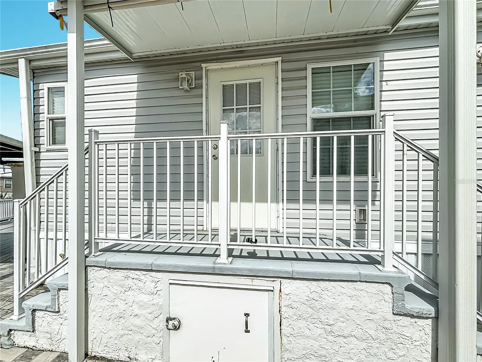 Side deck also provides access into your Florida home