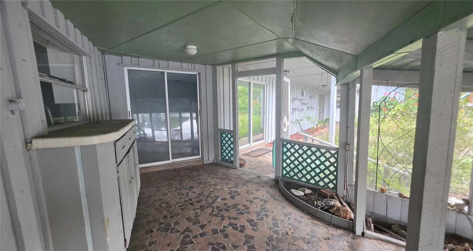 Screened porch