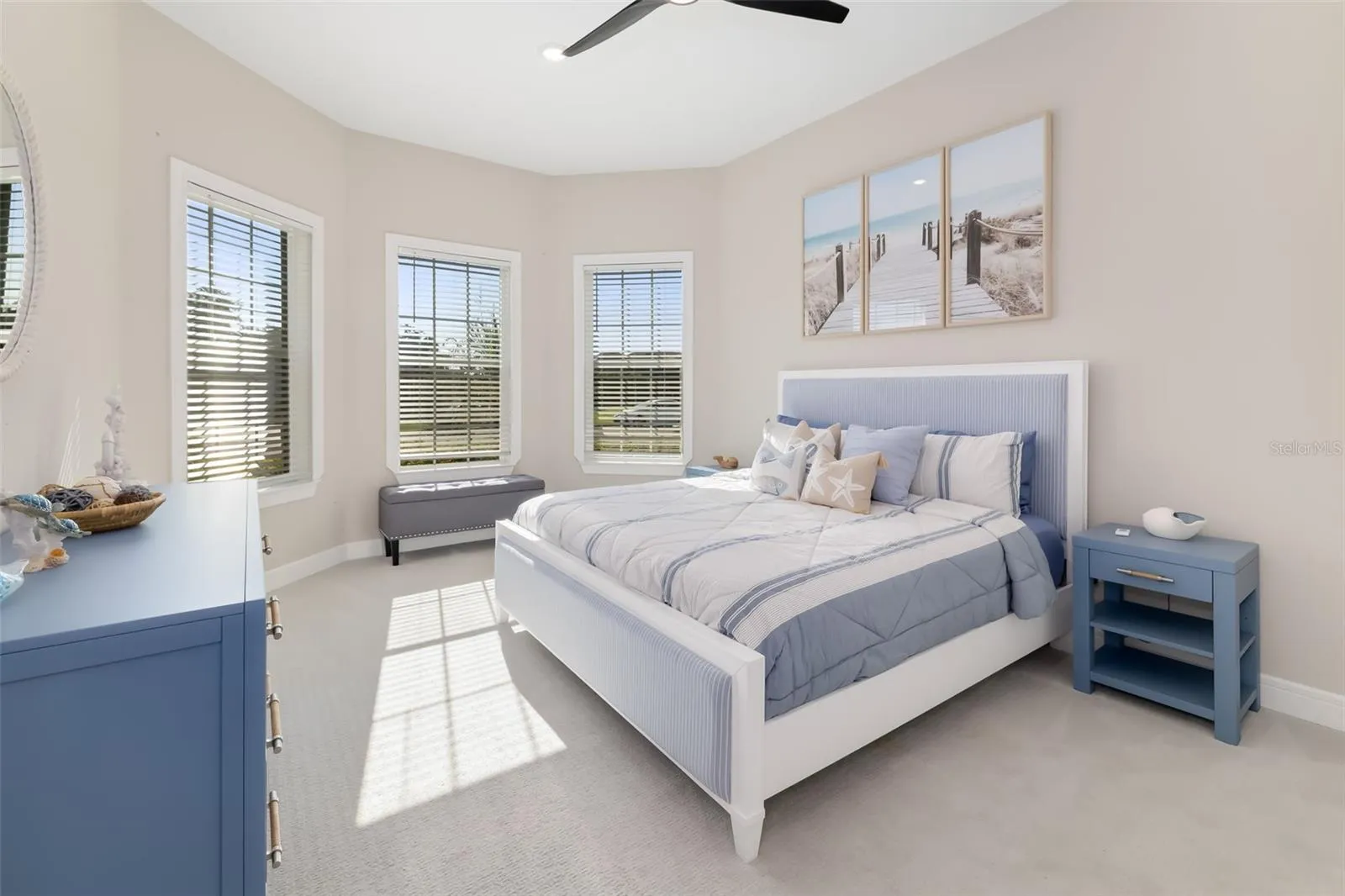 Guest bedroom