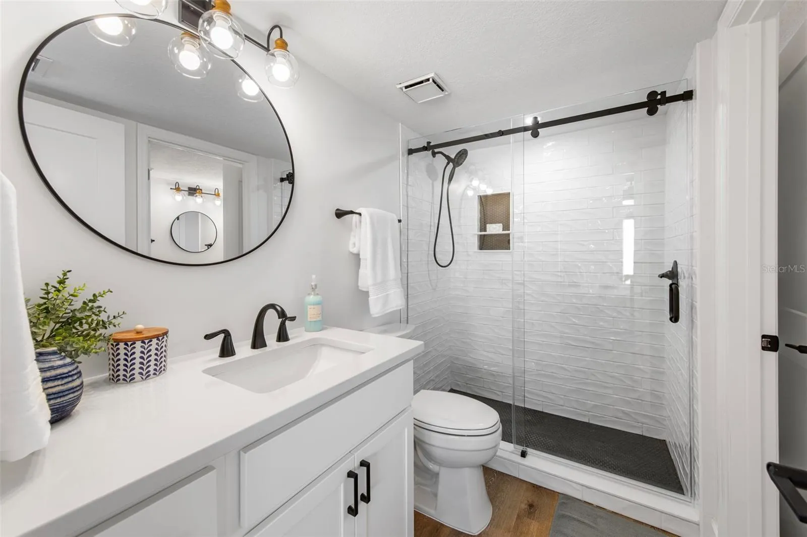 Primary bath