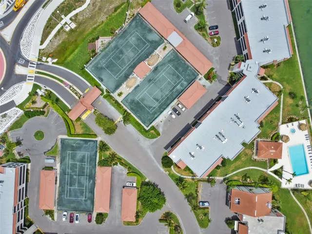 Har-Tru Tennis courts