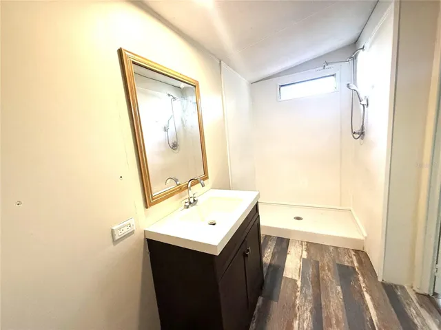 Owners Bathroom